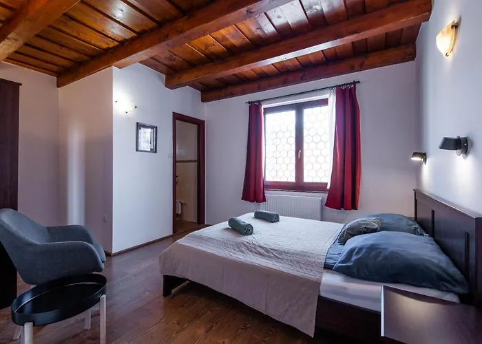 Bed and breakfast Holló Panzió Visegrád